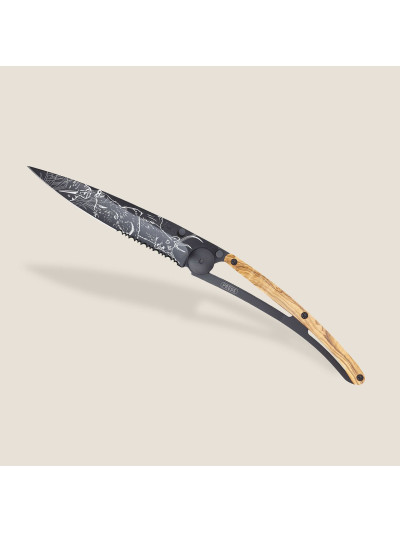 Deejo 1GB512 Tattoo Serration,black 37g,olive wood,Hunting Scene